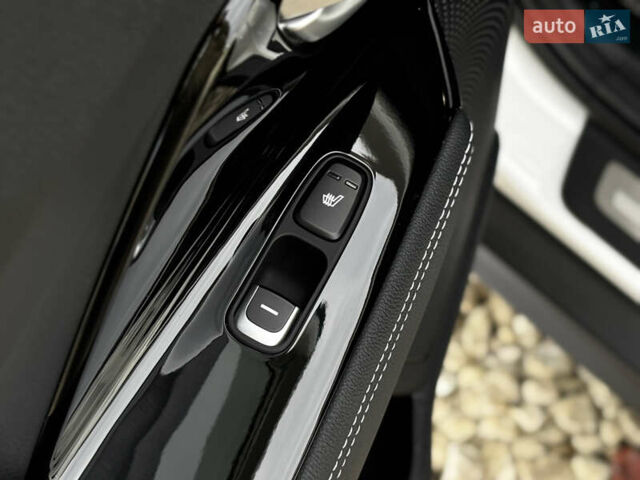 Белый Киа Niro, объемом двигателя 0 л и пробегом 141 тыс. км за 19100 $, фото 31 на Automoto.ua