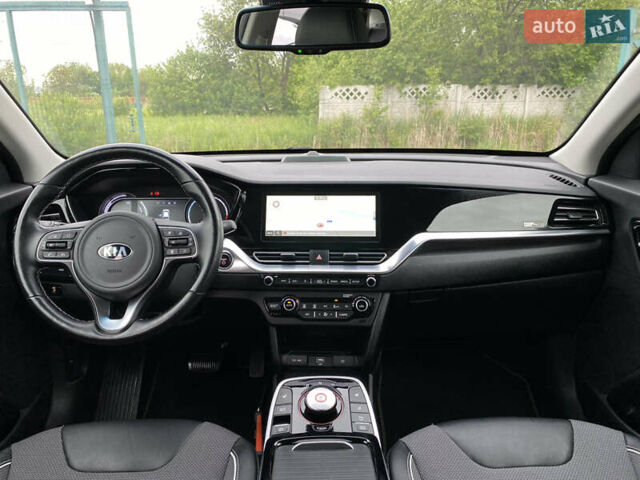 Белый Киа Niro, объемом двигателя 0 л и пробегом 96 тыс. км за 19950 $, фото 61 на Automoto.ua