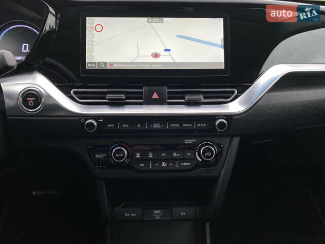 Белый Киа Niro, объемом двигателя 0 л и пробегом 96 тыс. км за 19950 $, фото 64 на Automoto.ua