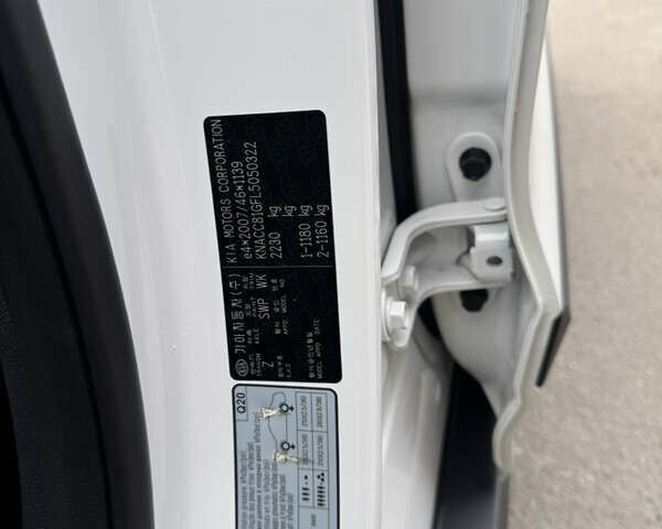 Белый Киа Niro, объемом двигателя 0 л и пробегом 101 тыс. км за 21200 $, фото 14 на Automoto.ua