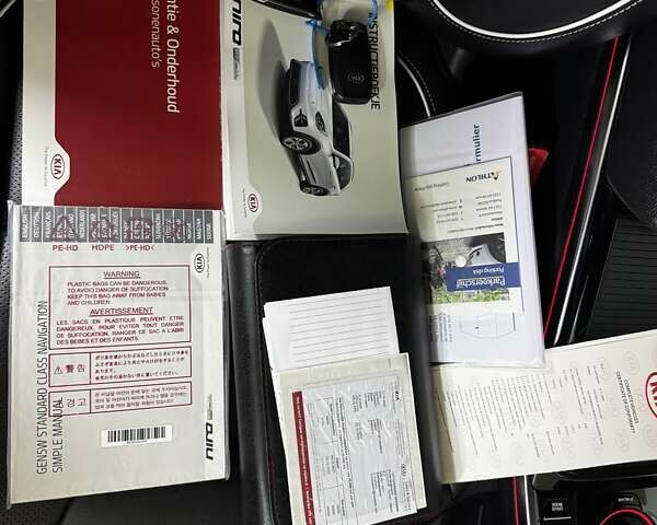 Белый Киа Niro, объемом двигателя 0 л и пробегом 160 тыс. км за 18850 $, фото 56 на Automoto.ua