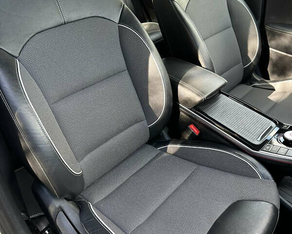 Киа Niro 2020 в Львове на Automoto.ua Белый Киа Niro, объемом двигателя 0 л и пробегом 129 тыс. км за 18350 $, фото 55 на Automoto.ua