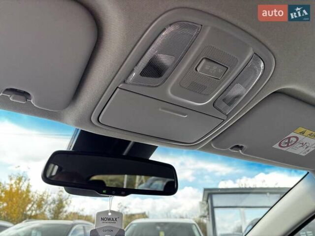 Киа Niro 2020 в Львове на Automoto.ua Белый Киа Niro, объемом двигателя 0 л и пробегом 95 тыс. км за 20450 $, фото 35 на Automoto.ua