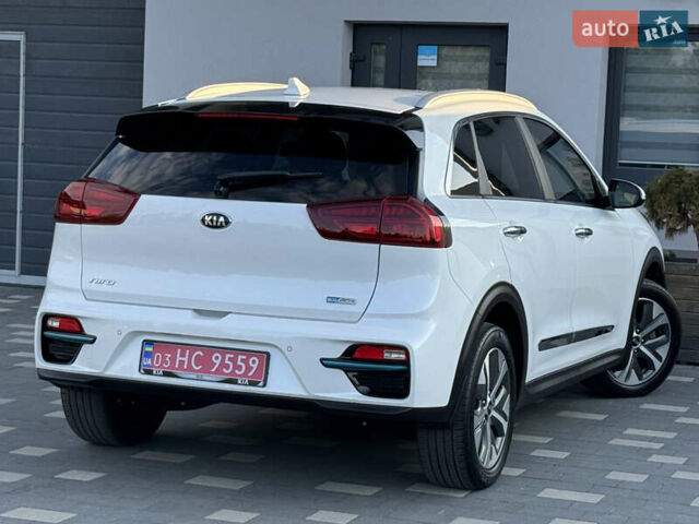 Киа Niro 2020 в Дрогобыче на Automoto.ua Белый Киа Niro, объемом двигателя 0 л и пробегом 62 тыс. км за 19500 $, фото 21 на Automoto.ua