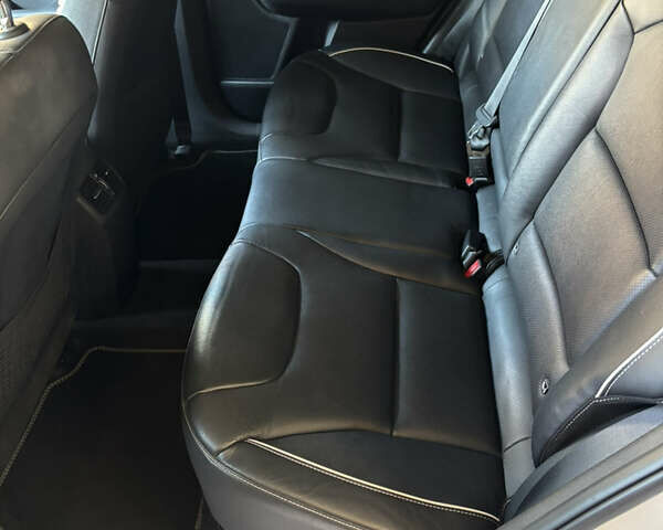 Белый Киа Niro, объемом двигателя 0 л и пробегом 117 тыс. км за 20066 $, фото 23 на Automoto.ua