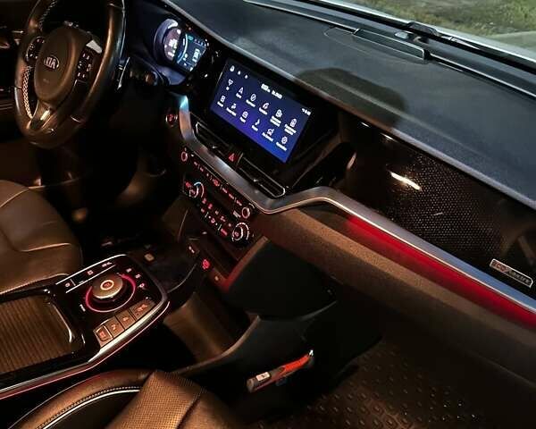Белый Киа Niro, объемом двигателя 0 л и пробегом 94 тыс. км за 19855 $, фото 73 на Automoto.ua