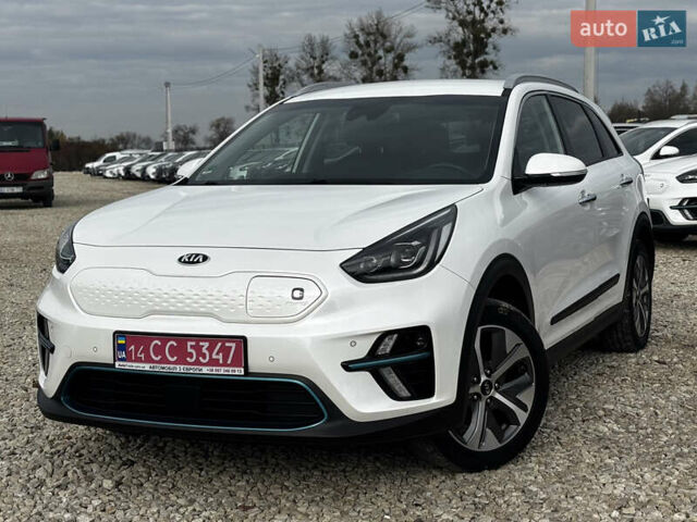 Белый Киа Niro, объемом двигателя 0 л и пробегом 141 тыс. км за 19100 $, фото 7 на Automoto.ua