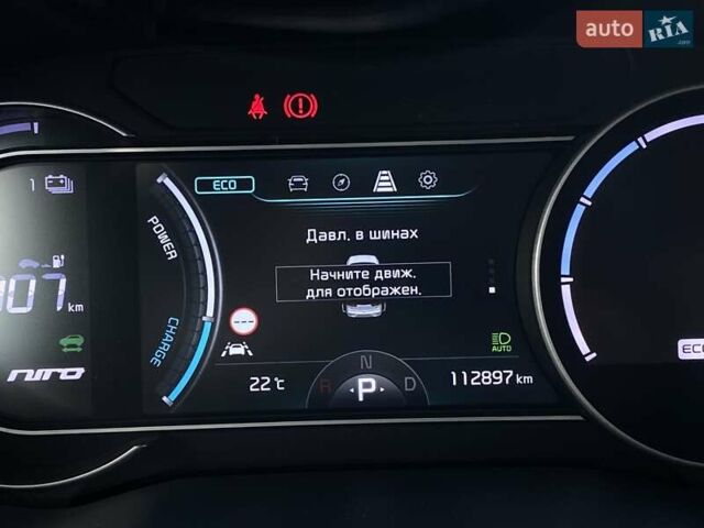 Білий Кіа Niro, об'ємом двигуна 0 л та пробігом 112 тис. км за 22900 $, фото 34 на Automoto.ua