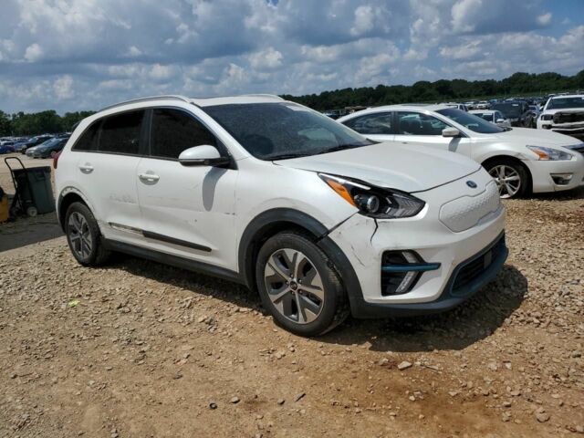 Білий Кіа Niro, об'ємом двигуна 0 л та пробігом 69 тис. км за 5200 $, фото 3 на Automoto.ua