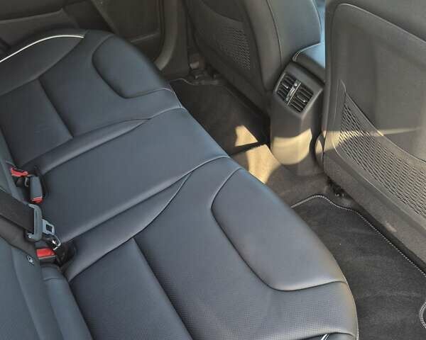 Белый Киа Niro, объемом двигателя 0 л и пробегом 134 тыс. км за 19999 $, фото 20 на Automoto.ua