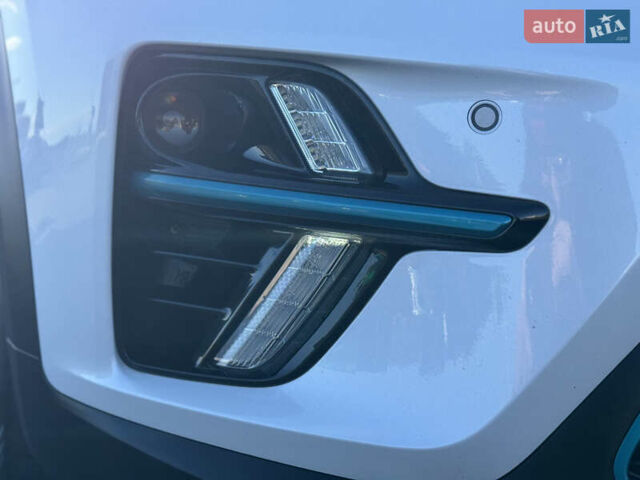 Киа Niro 2020 в Киеве на Automoto.ua Белый Киа Niro, объемом двигателя 0 л и пробегом 151 тыс. км за 19600 $, фото 19 на Automoto.ua