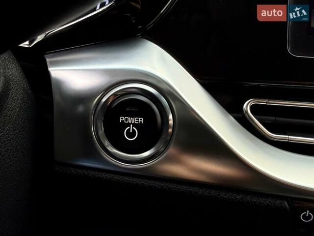 Білий Кіа Niro, об'ємом двигуна 0 л та пробігом 89 тис. км за 18950 $, фото 68 на Automoto.ua