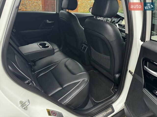 Белый Киа Niro, объемом двигателя 0 л и пробегом 160 тыс. км за 18850 $, фото 43 на Automoto.ua