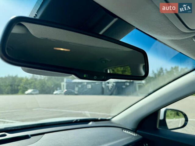 Белый Киа Niro, объемом двигателя 0 л и пробегом 102 тыс. км за 22000 $, фото 50 на Automoto.ua