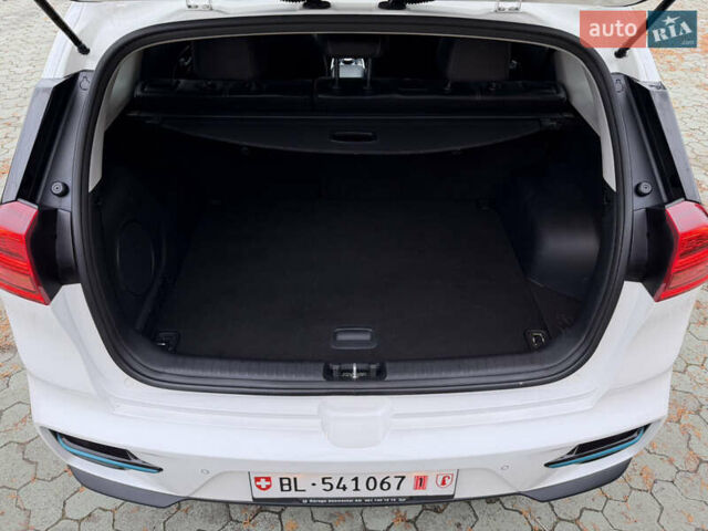 Білий Кіа Niro, об'ємом двигуна 0 л та пробігом 141 тис. км за 19499 $, фото 51 на Automoto.ua