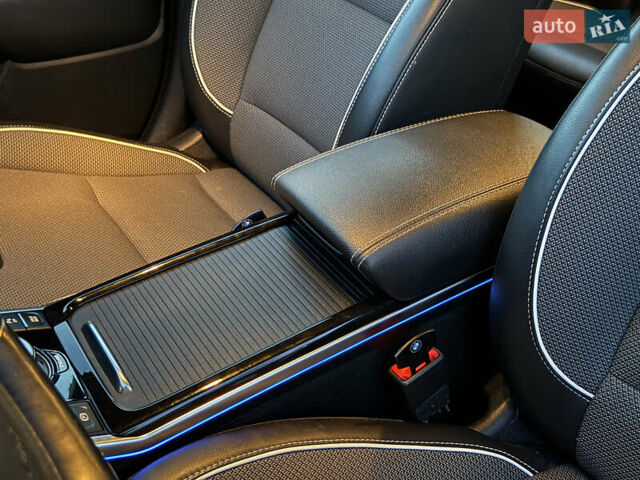 Белый Киа Niro, объемом двигателя 0 л и пробегом 152 тыс. км за 18200 $, фото 39 на Automoto.ua