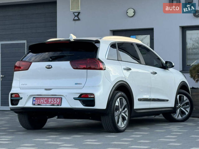 Киа Niro 2020 в Дрогобыче на Automoto.ua Белый Киа Niro, объемом двигателя 0 л и пробегом 62 тыс. км за 19500 $, фото 25 на Automoto.ua