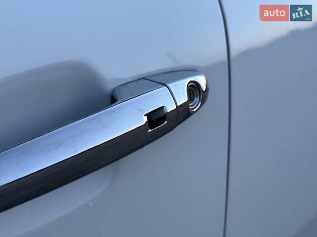 Белый Киа Niro, объемом двигателя 0 л и пробегом 152 тыс. км за 18200 $, фото 44 на Automoto.ua