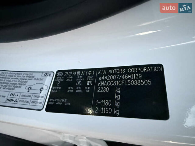 Белый Киа Niro, объемом двигателя 0 л и пробегом 130 тыс. км за 20999 $, фото 38 на Automoto.ua