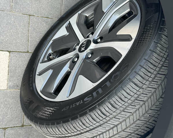 Киа Niro 2020 в Дрогобыче на Automoto.ua Белый Киа Niro, объемом двигателя 0 л и пробегом 62 тыс. км за 19500 $, фото 14 на Automoto.ua