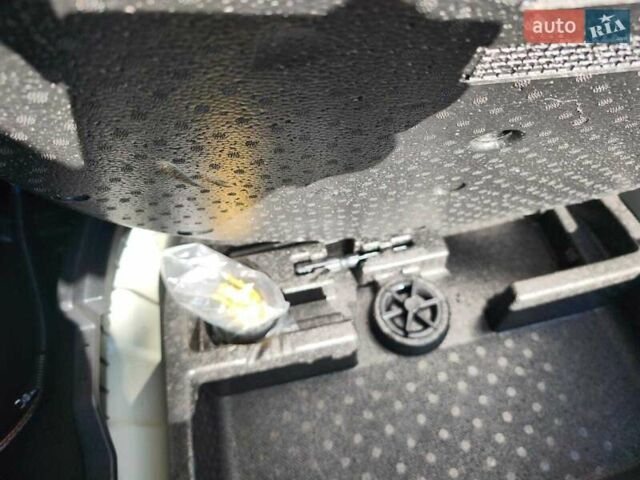 Белый Киа Niro, объемом двигателя 0 л и пробегом 78 тыс. км за 17900 $, фото 12 на Automoto.ua