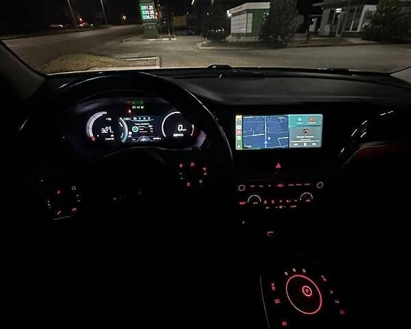 Белый Киа Niro, объемом двигателя 0 л и пробегом 94 тыс. км за 19855 $, фото 78 на Automoto.ua