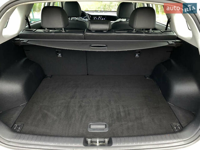 Белый Киа Niro, объемом двигателя 0 л и пробегом 96 тыс. км за 19950 $, фото 94 на Automoto.ua