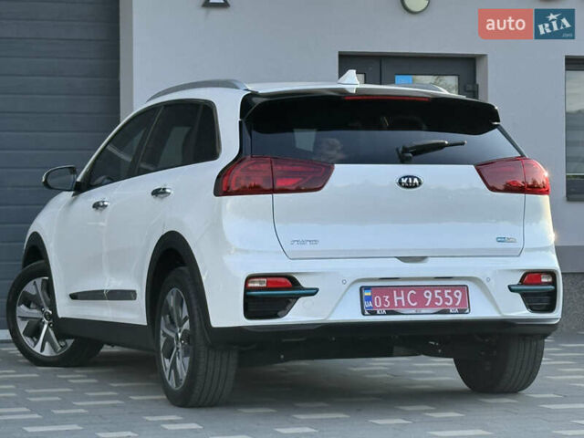 Киа Niro 2020 в Дрогобыче на Automoto.ua Белый Киа Niro, объемом двигателя 0 л и пробегом 62 тыс. км за 19500 $, фото 22 на Automoto.ua