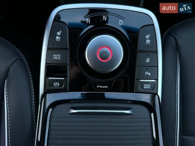 Білий Кіа Niro, об'ємом двигуна 0 л та пробігом 62 тис. км за 24400 $, фото 61 на Automoto.ua