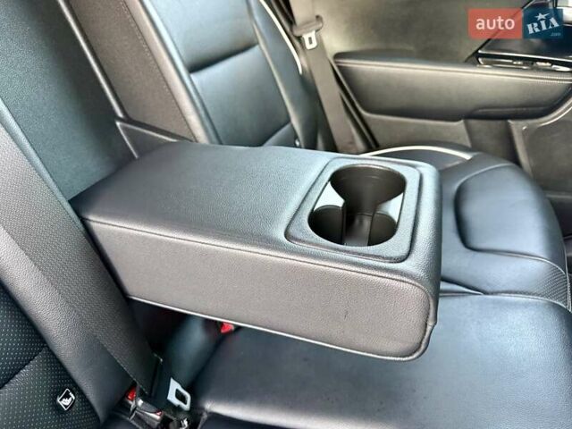 Белый Киа Niro, объемом двигателя 0 л и пробегом 82 тыс. км за 18950 $, фото 97 на Automoto.ua