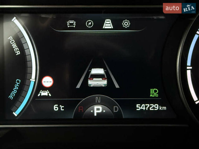 Белый Киа Niro, объемом двигателя 0 л и пробегом 54 тыс. км за 24700 $, фото 51 на Automoto.ua