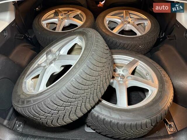 Білий Кіа Niro, об'ємом двигуна 0 л та пробігом 35 тис. км за 24400 $, фото 38 на Automoto.ua