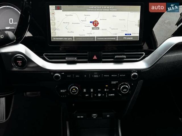 Белый Киа Niro, объемом двигателя 0 л и пробегом 160 тыс. км за 19400 $, фото 57 на Automoto.ua