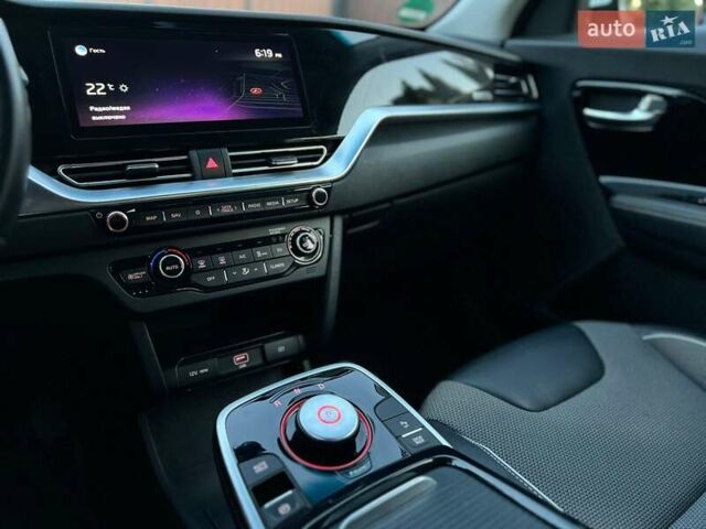Белый Киа Niro, объемом двигателя 0 л и пробегом 179 тыс. км за 17800 $, фото 20 на Automoto.ua