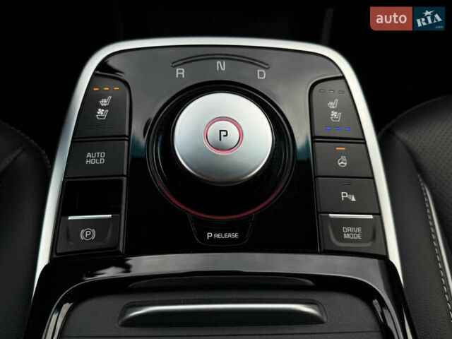 Белый Киа Niro, объемом двигателя 0 л и пробегом 54 тыс. км за 24700 $, фото 75 на Automoto.ua