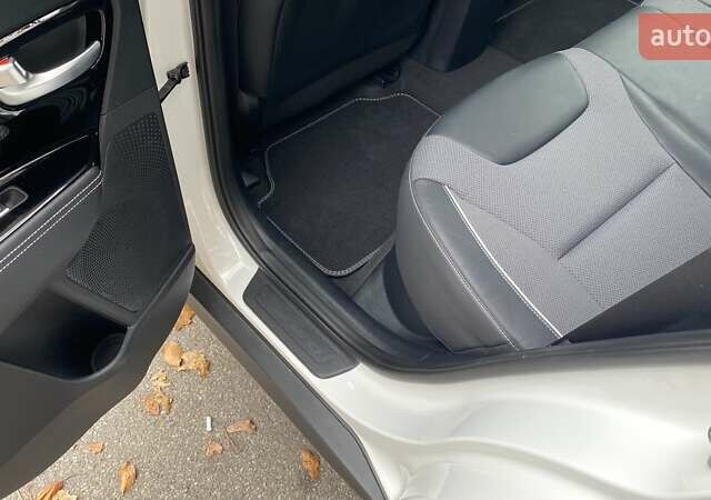Белый Киа Niro, объемом двигателя 0 л и пробегом 63 тыс. км за 22500 $, фото 35 на Automoto.ua
