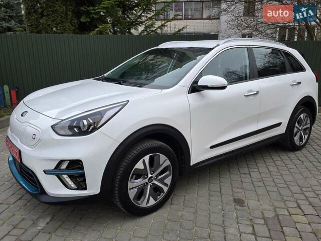 Белый Киа Niro, объемом двигателя 0 л и пробегом 149 тыс. км за 17499 $, фото 13 на Automoto.ua