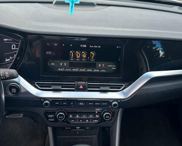 Белый Киа Niro, объемом двигателя 1.6 л и пробегом 40 тыс. км за 25150 $, фото 31 на Automoto.ua