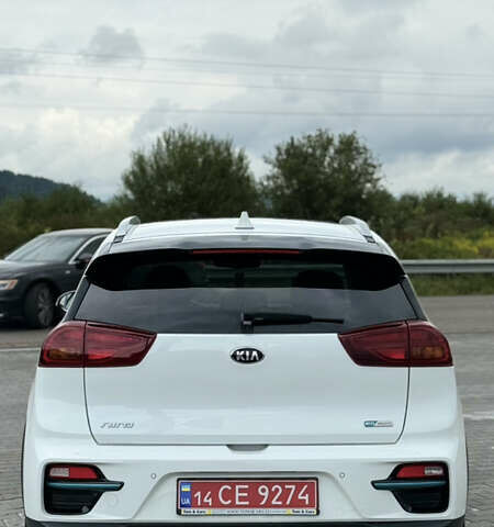 Белый Киа Niro, объемом двигателя 0 л и пробегом 63 тыс. км за 20500 $, фото 25 на Automoto.ua
