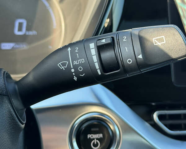 Білий Кіа Niro, об'ємом двигуна 0 л та пробігом 107 тис. км за 20900 $, фото 36 на Automoto.ua