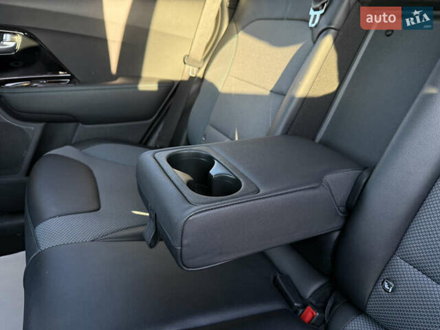 Білий Кіа Niro, об'ємом двигуна 0 л та пробігом 121 тис. км за 18950 $, фото 28 на Automoto.ua