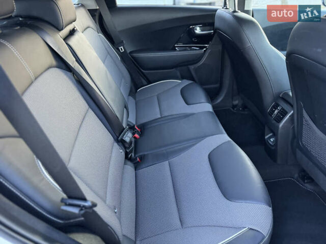 Белый Киа Niro, объемом двигателя 0 л и пробегом 18 тыс. км за 21999 $, фото 65 на Automoto.ua