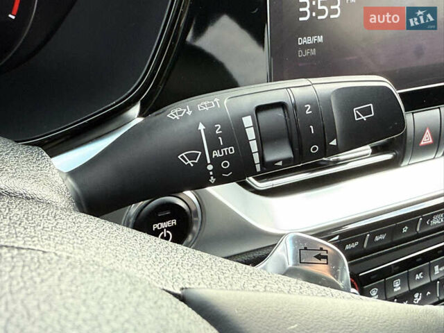 Білий Кіа Niro, об'ємом двигуна 0 л та пробігом 82 тис. км за 23266 $, фото 52 на Automoto.ua