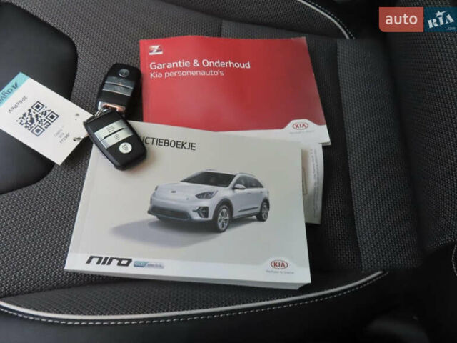 Белый Киа Niro, объемом двигателя 0 л и пробегом 150 тыс. км за 18299 $, фото 43 на Automoto.ua