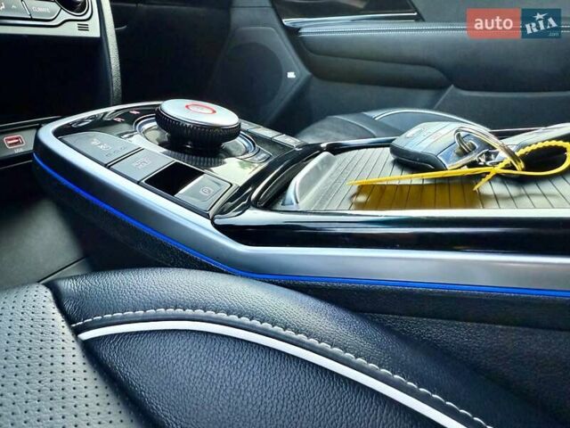 Белый Киа Niro, объемом двигателя 0 л и пробегом 82 тыс. км за 18950 $, фото 77 на Automoto.ua