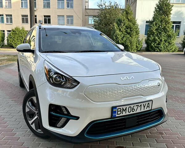 Белый Киа Niro, объемом двигателя 0 л и пробегом 48 тыс. км за 21500 $, фото 28 на Automoto.ua