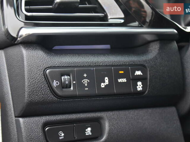 Белый Киа Niro, объемом двигателя 0 л и пробегом 73 тыс. км за 19548 $, фото 46 на Automoto.ua