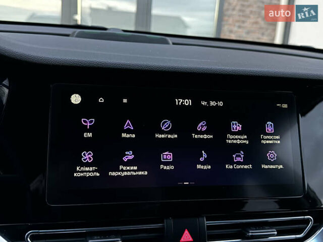 Белый Киа Niro, объемом двигателя 0 л и пробегом 113 тыс. км за 17800 $, фото 63 на Automoto.ua