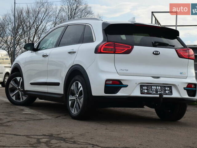 Белый Киа Niro, объемом двигателя 0 л и пробегом 73 тыс. км за 19548 $, фото 29 на Automoto.ua