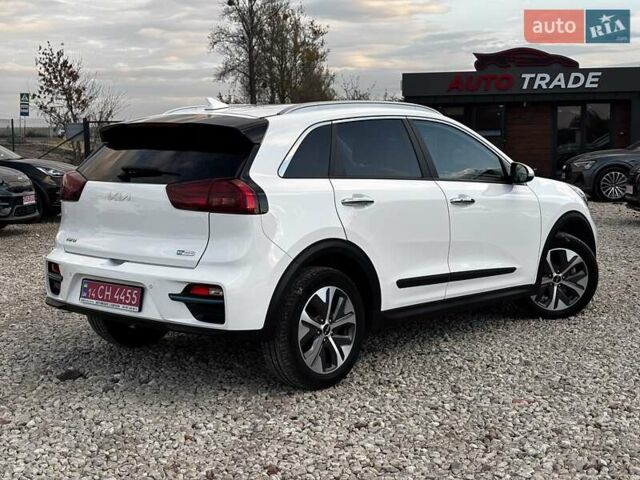 Белый Киа Niro, объемом двигателя 0 л и пробегом 72 тыс. км за 23600 $, фото 9 на Automoto.ua